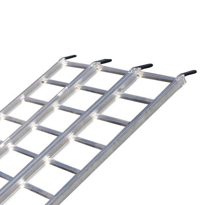 Yutrax 70" 1,750 Lb Aluminum Tri-Fold Truck Bed ATV Loading Ramp (Open Box)