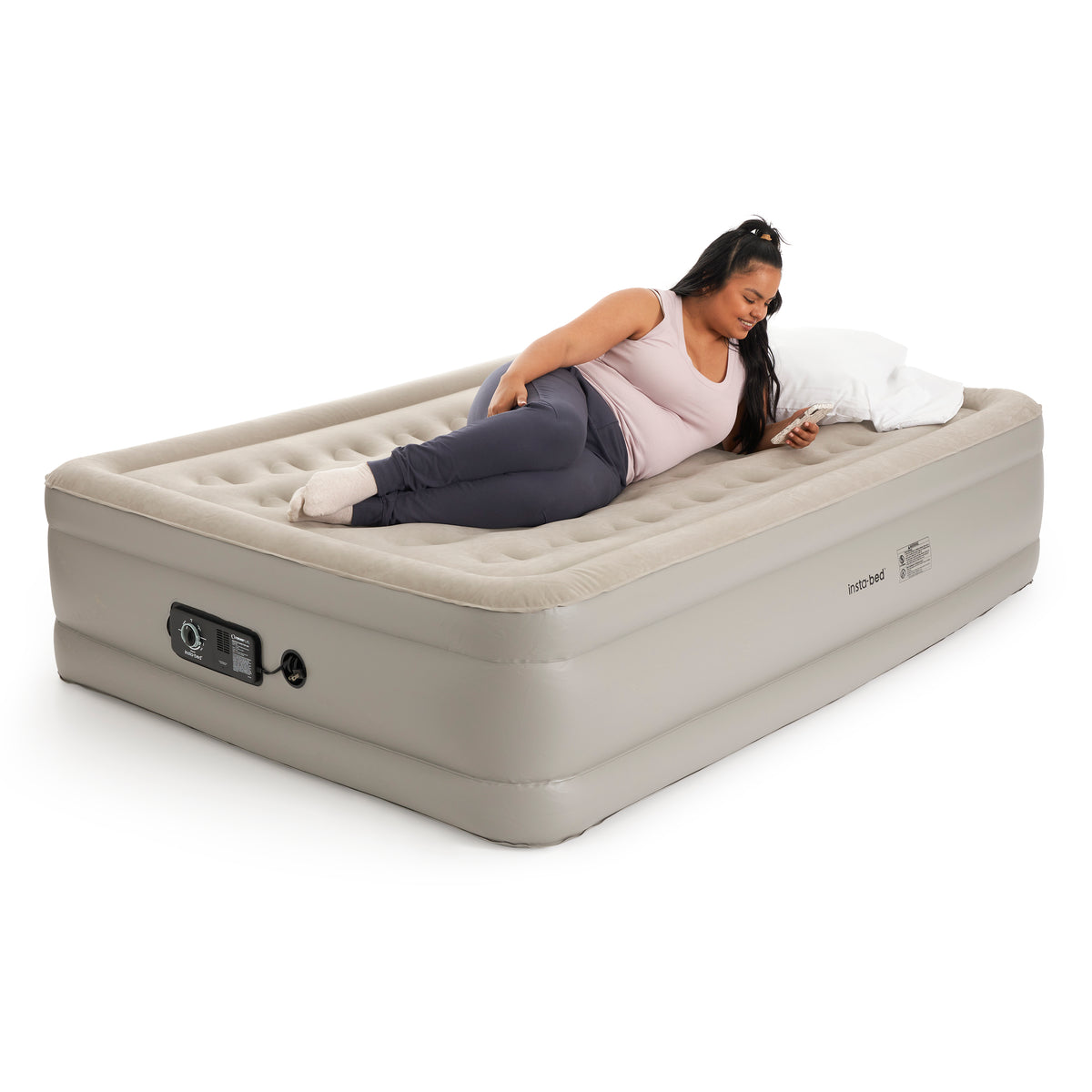 Insta-Bed Raised 19 Inch Queen Airbed Air Mattress w/ Built In Pump (3 Pack)