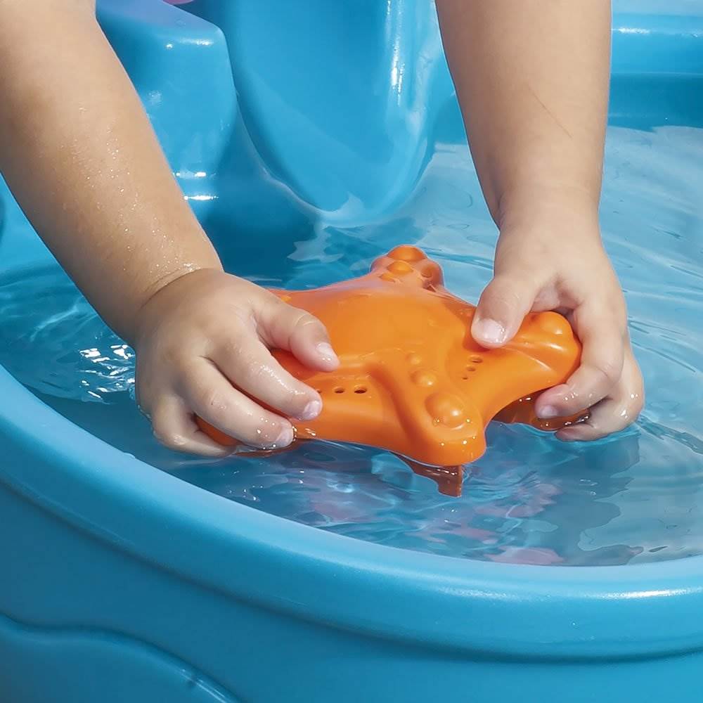 Step2 Big Bubble Blower Splash Kids Indoor/Outdoor Water Play Table (Open Box)