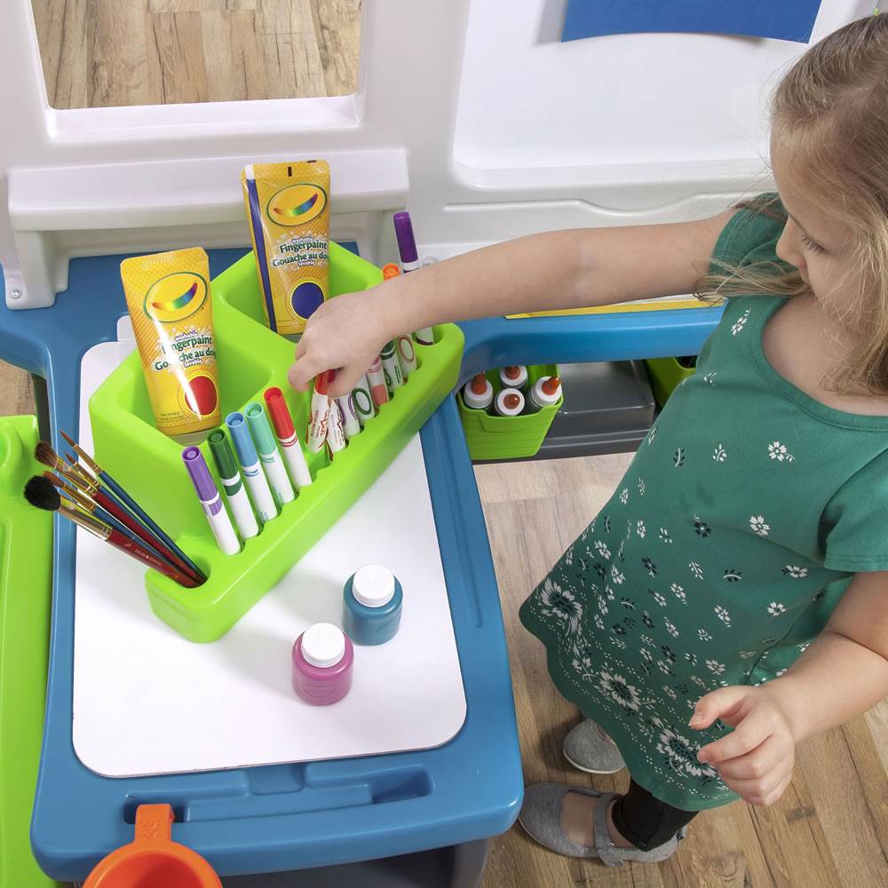 Step2 Kids Great Creations Junior Artists Plastic Art Center Desk Easel (Used)