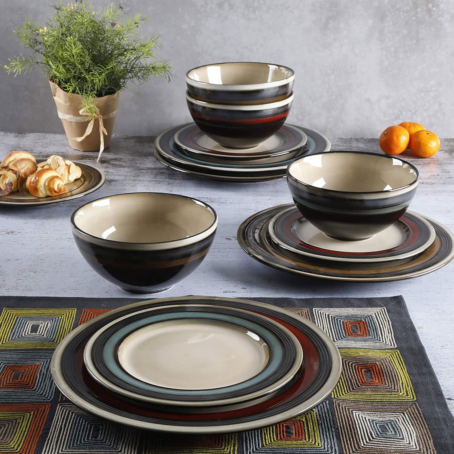 Gibson Elite Everston 12 Piece Reactive Glaze Dinnerware Set (Open Box)