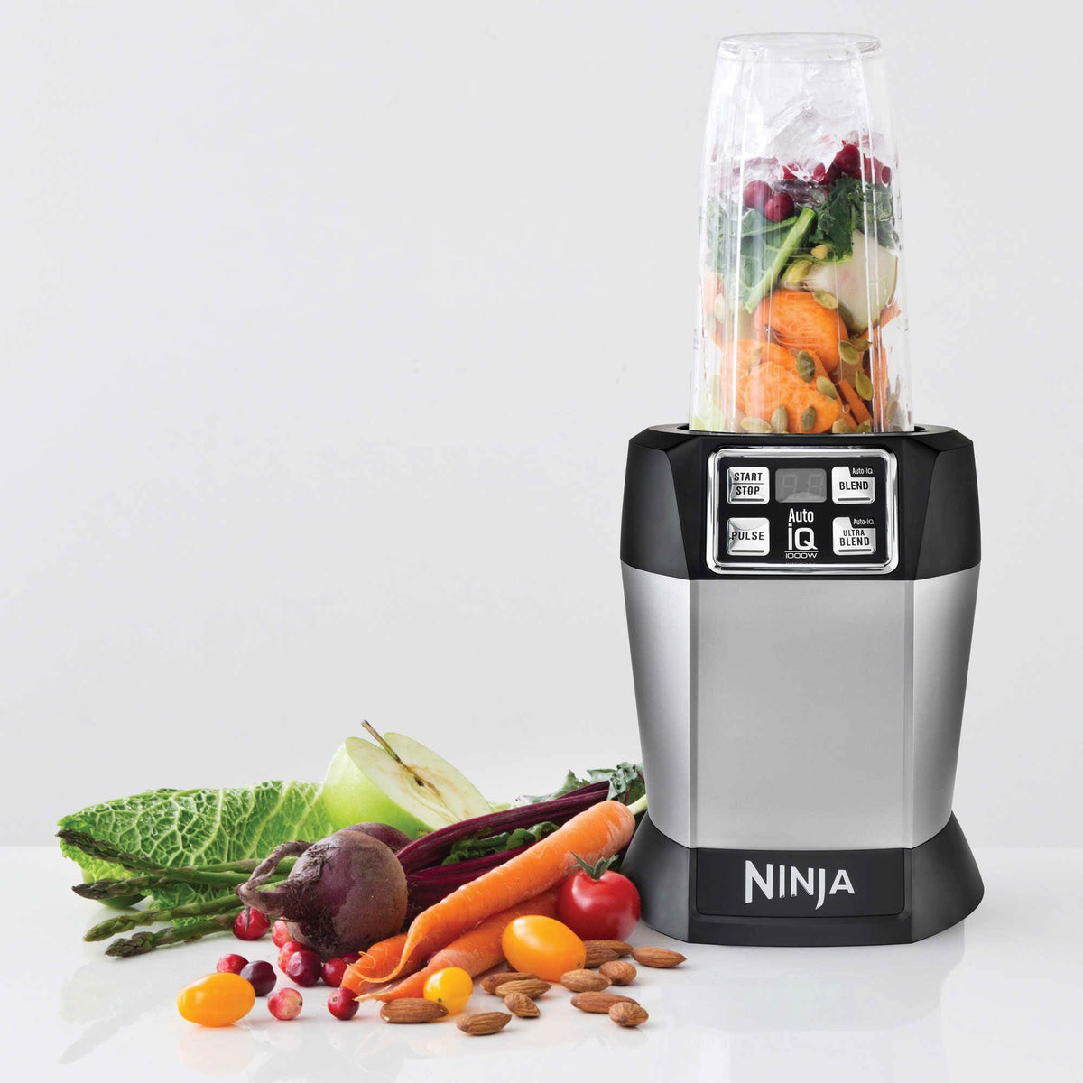 Nutri Ninja BL480 Auto-iQ 1000 Watt Blender with Cups (Refurbished) (Open Box)