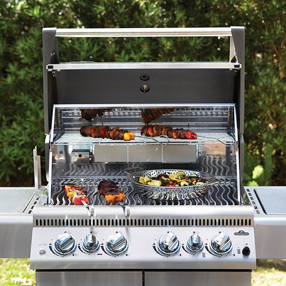 Napoleon  74,000 BTU Propane Gas Grill w/ Infrared Sid, Rear Burners (Open Box)