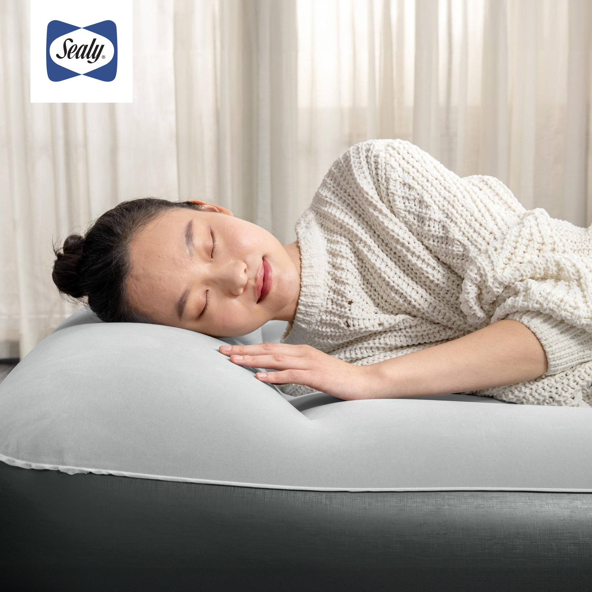 Sealy 94051E-BW 16 Inch Inflatable Mattress Twin Airbed w/ Built-In AC Air Pump (Refurbished)
