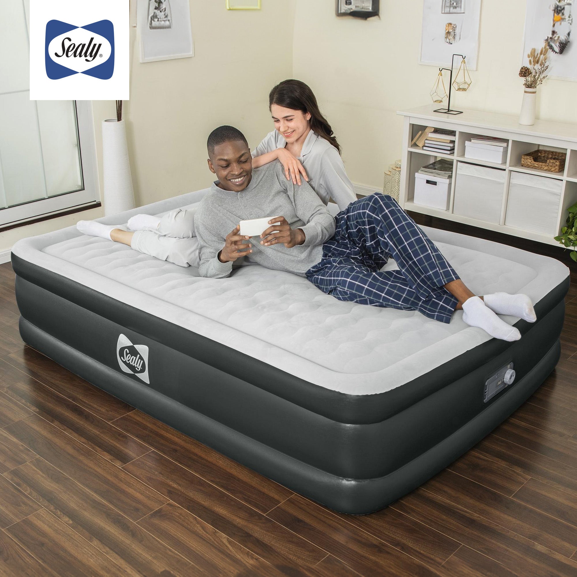 Sealy 94056E-BW Tritech 20 Inch Built-In Pump Inflatable Mattress Queen Airbed (For Parts)