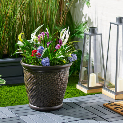 Suncast 1807J4 18 x 16.5 Inch Wicker Resin Flower Pot Garden Planter, Dark Brown - VMInnovations