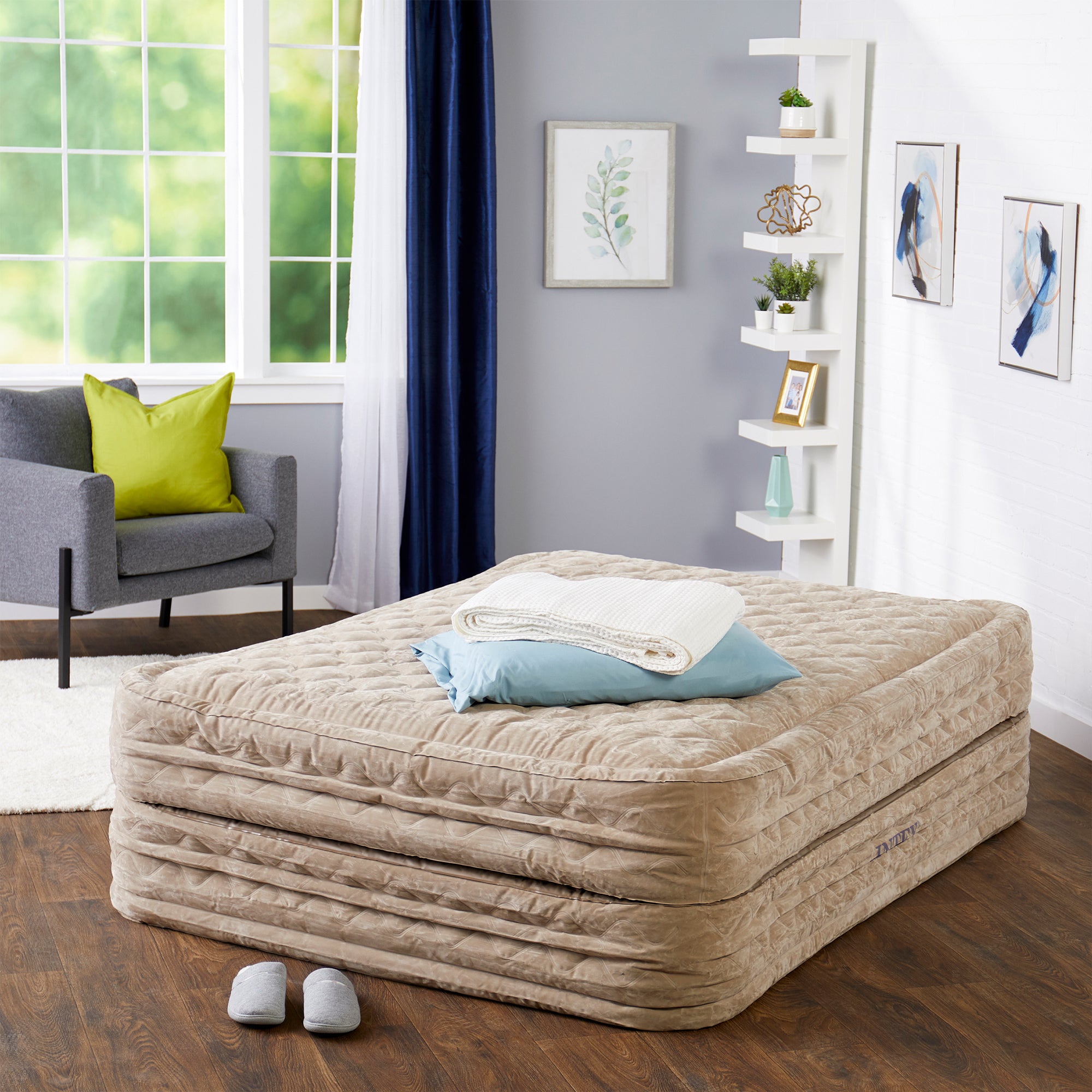 Intex Queen 20 Inch DuraBeam Supreme Air Flow Airbed Mattress w/ Built In Pump