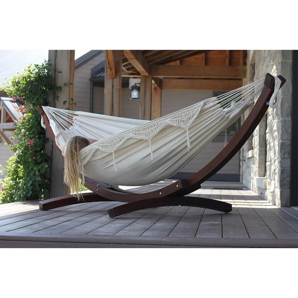 Vivere C8SPCT Double Cotton 2-Person Hammock with Solid Pine Stand, Tropical