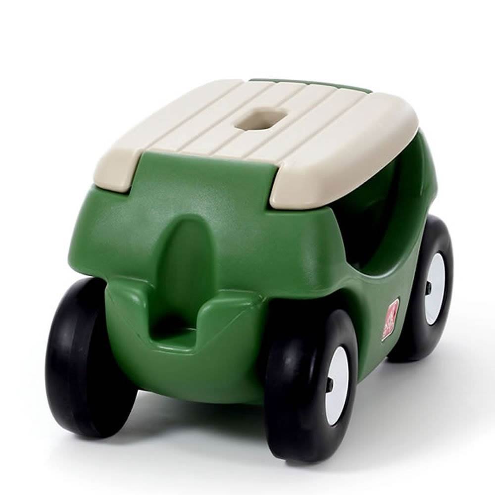 Step2 Durable Plastic Mobile Yard Cart Storage Hopper w/ Work Seat, Green (Used)