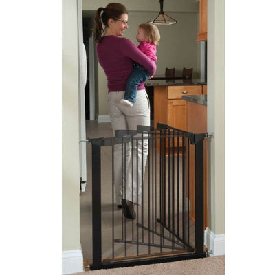 Pressure Mounted Magnet Locking Hall / Doorway Baby Safety Gate, Black(Open Box) - VMInnovations