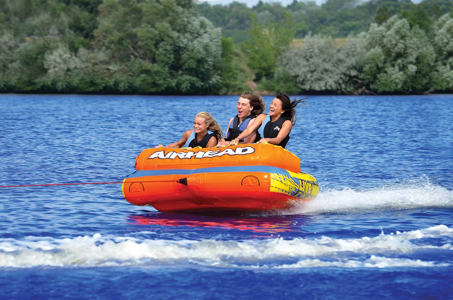 Airhead Inflatable 1-3 Rider Tube w/ 50-60 Foot Tow Rope for 4 Rider Towables