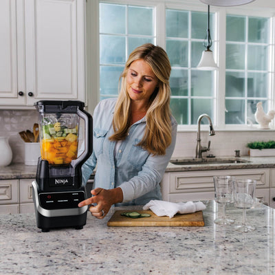 Ninja Professional Blender (Certified Refurbished) + Drink Healthy Recipe Book