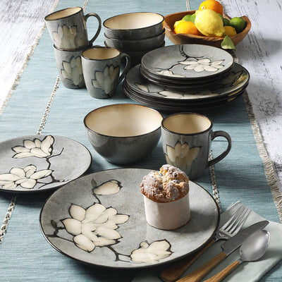 Gibson Elite 16 Piece Reactive Glaze Dinnerware Set Plates, Bowls, & Mugs (Used)