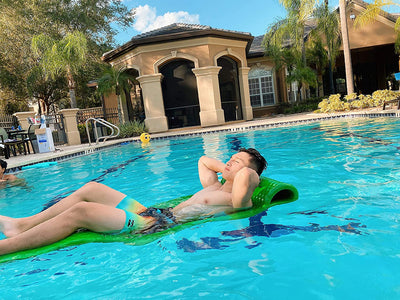 Vos 72 Inch Soft Wavy Foam UV Chlorine Resistant Water Pool Float Lounger, Blue