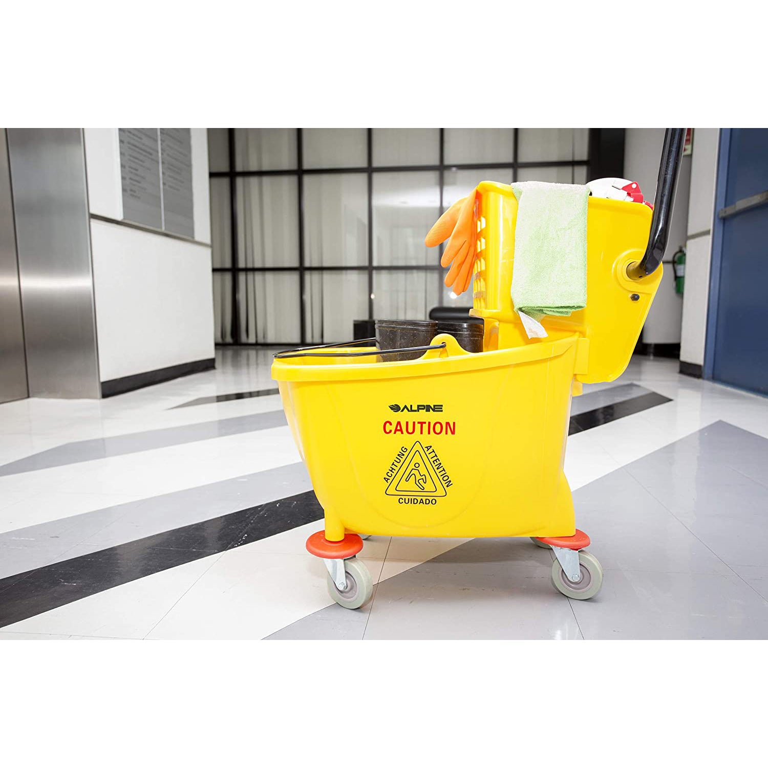 Alpine Industries 36 Quart Mop Bucket with Wringer & Wheels, Yellow (Open Box)