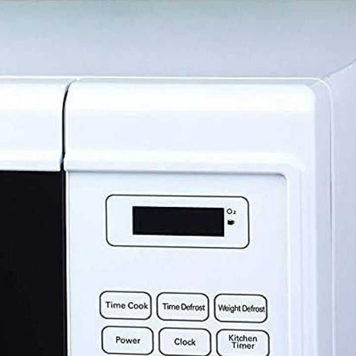 Magic Chef 1000 Watt 1.3 Cubic Foot Microwave with Digital Touch, White (Used)