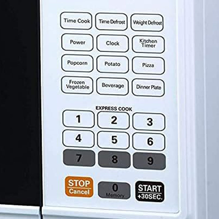 Magic Chef 1000 Watt 1.3 Cubic Foot Microwave with Digital Touch, White (Used)