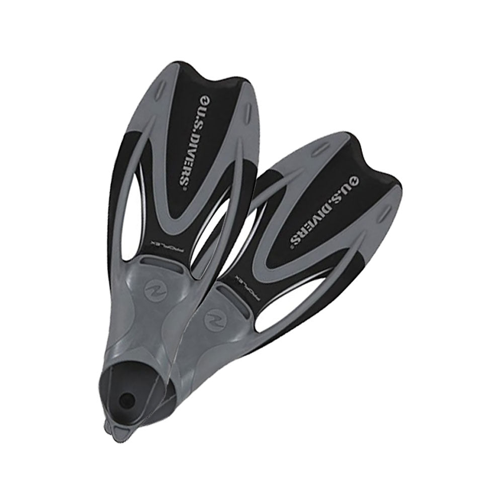 U.S. Divers Cozumel Medium Snorkeling Set with Fins, Mask, Snorkel, & Bag (Used)