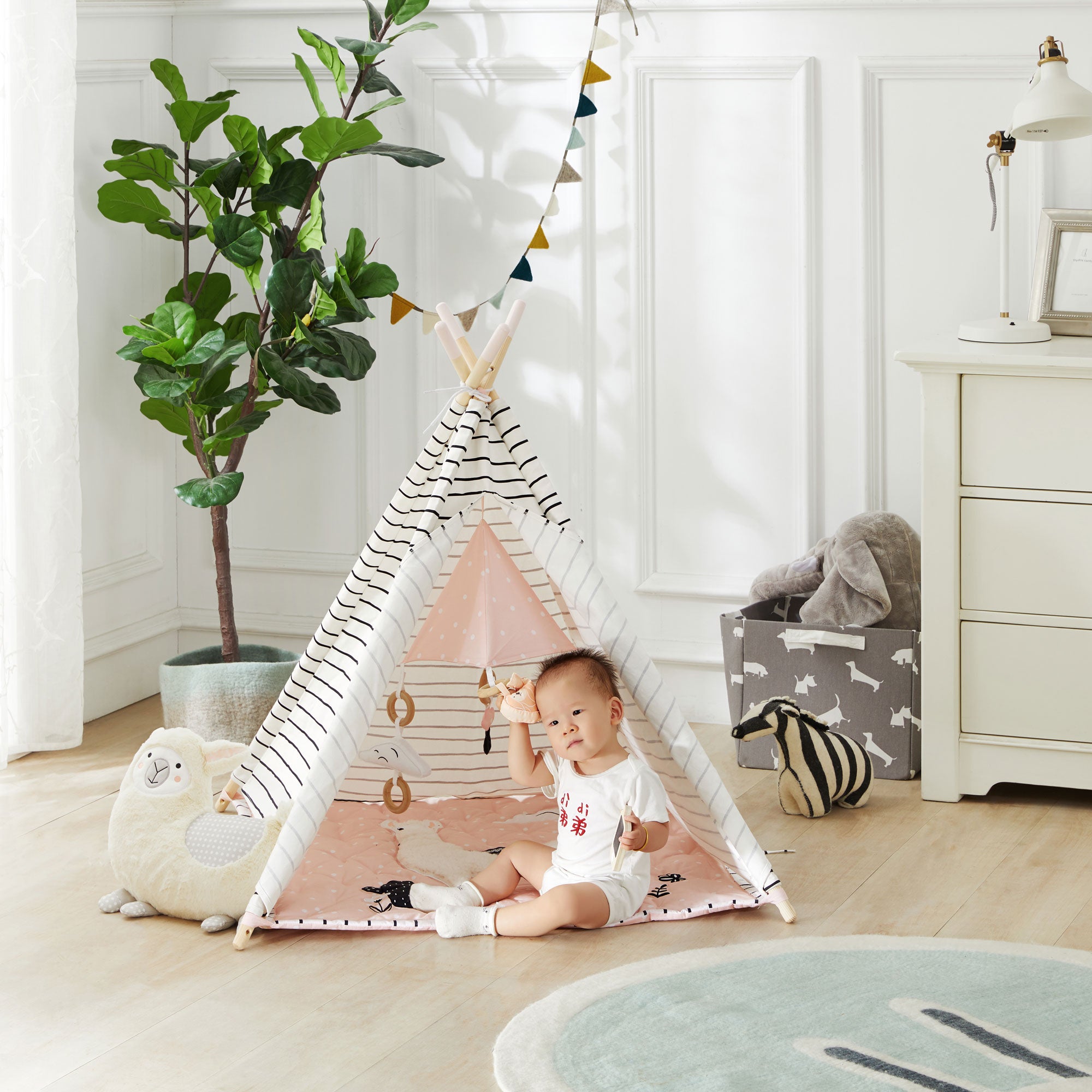 Wonder&Wise Indoor Kids Foldable Activity Toy Teepee Play Tent w/Mat (For Parts)