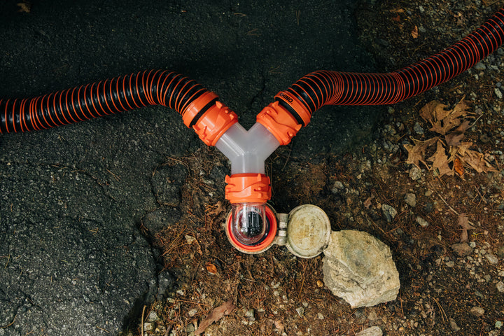 Camco RhinoEXTREME 20 Ft Sewer Hose Kit w/360 Degree Swivel Fitting (Open Box)