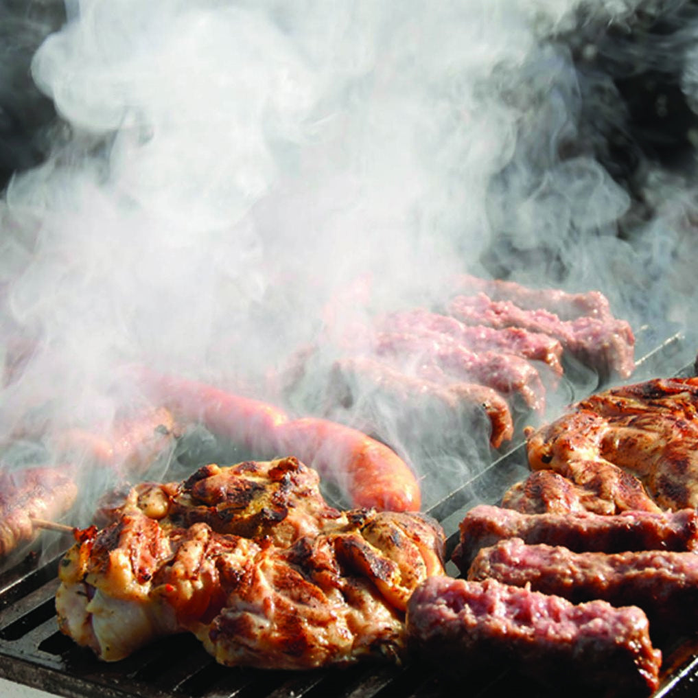 Best of the West Masters Mesquite Lump Grilling Charcoal 20 Pound Bag (4 Pack)