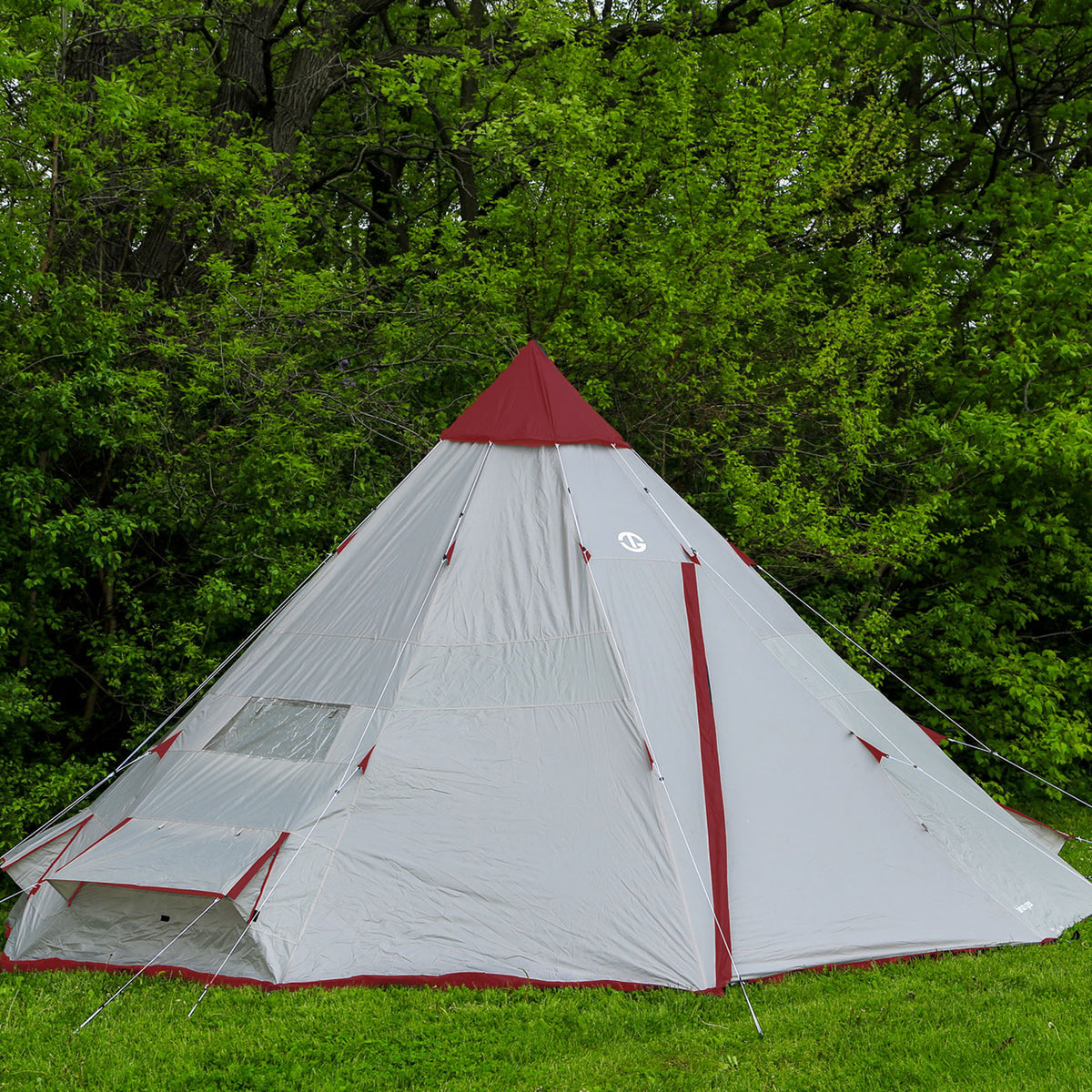 Tahoe Gear Blackhorn Camping 10-Foot 4-Person Sleeper Cone Style Tent (Open Box)