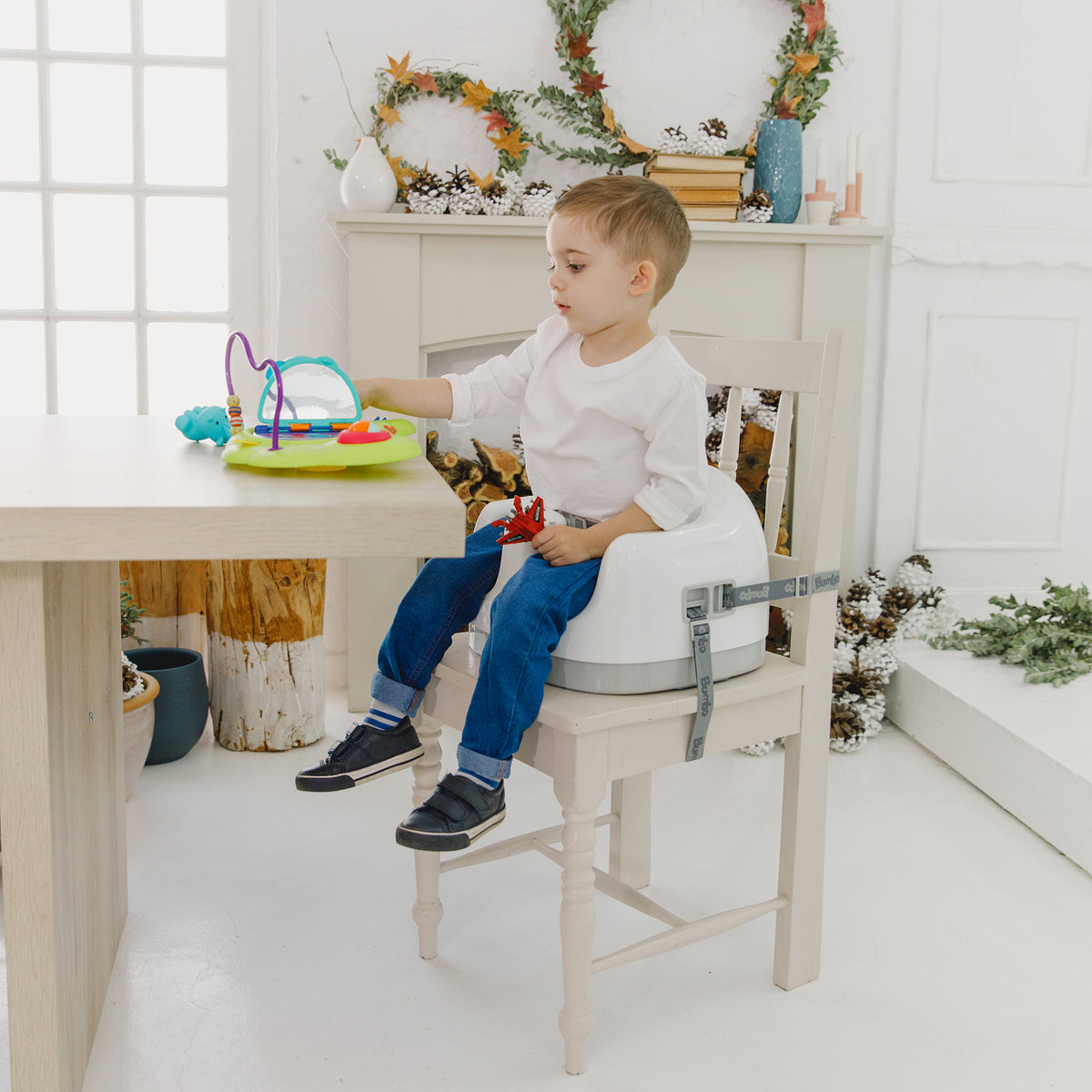 Bumbo Baby Toddler Multi Seat with Tray and Buckle Straps, Powder Blue (Used)