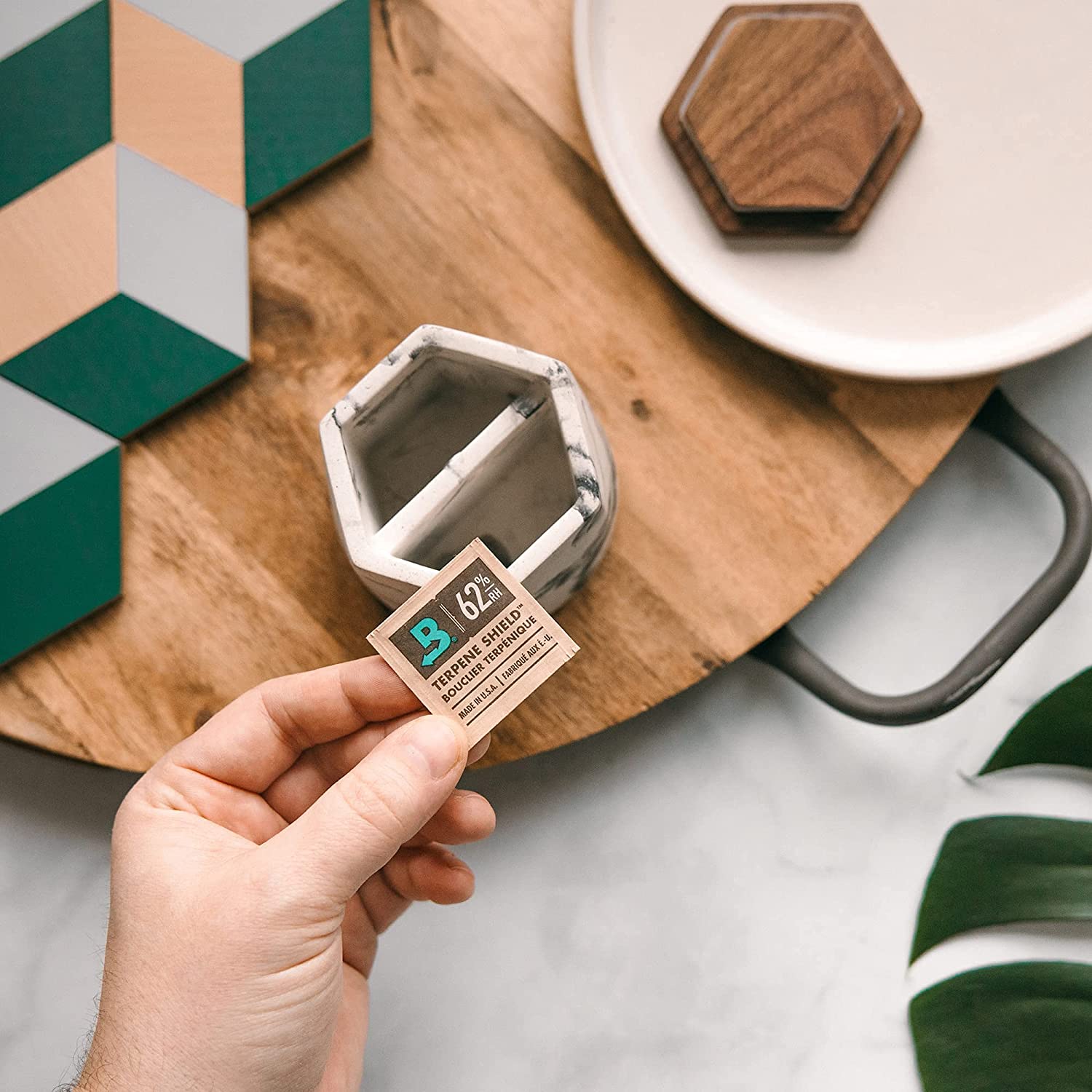 Boveda BV62187 67 Gram Humidity Control Pack 62% RH 2-Way Herbal Preservative - VMInnovations