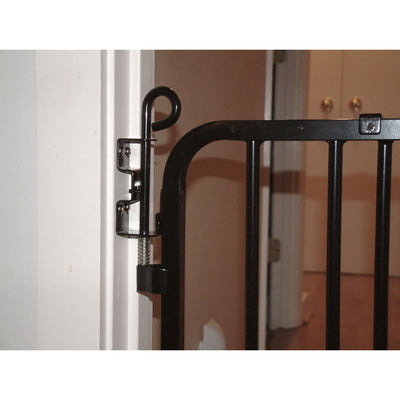 Cardinal Gates 29.5 Inch Aluminum Auto-Lock Indoor Baby Gate, Black (Open Box) - VMInnovations