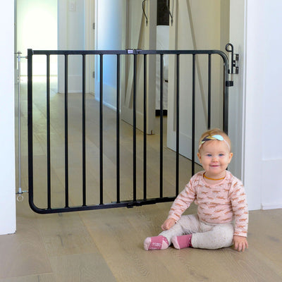 Cardinal Gates 29.5 Inch Aluminum Auto-Lock Indoor Baby Gate, Black (Open Box) - VMInnovations