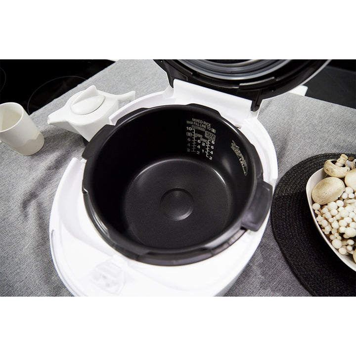 Cuckoo Q5 Premium 8 in 1 Multicooker (Open Box)