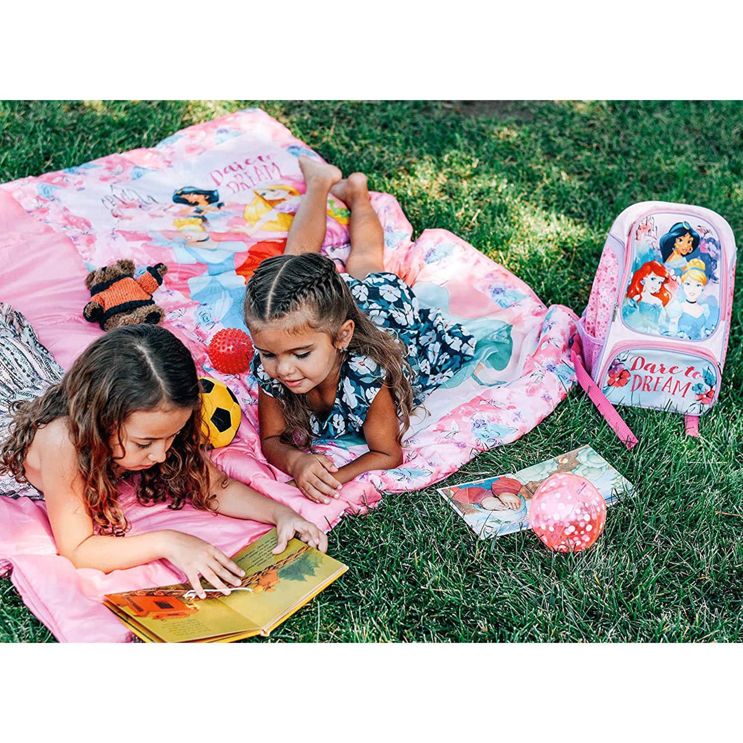 Exxel Outdoors Disney Oxford Sleeping Bag Kit w/Belle, Ariel, & Rapunzel (Used) - VMInnovations