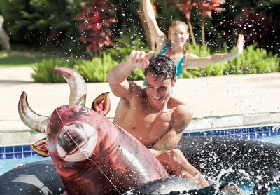 Intex Inflatabull Bull-Riding Pool Float & 2 Intex King Kool Inflatable Lounge - VMInnovations