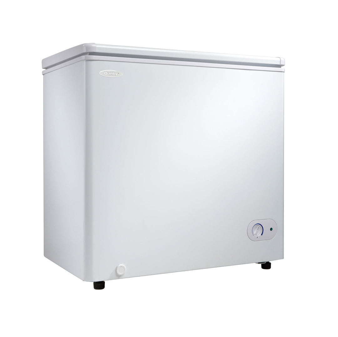 Danby 5.5 Cubic Feet Chest Freezer Energy Efficient Insulated Cabinet (Open Box)
