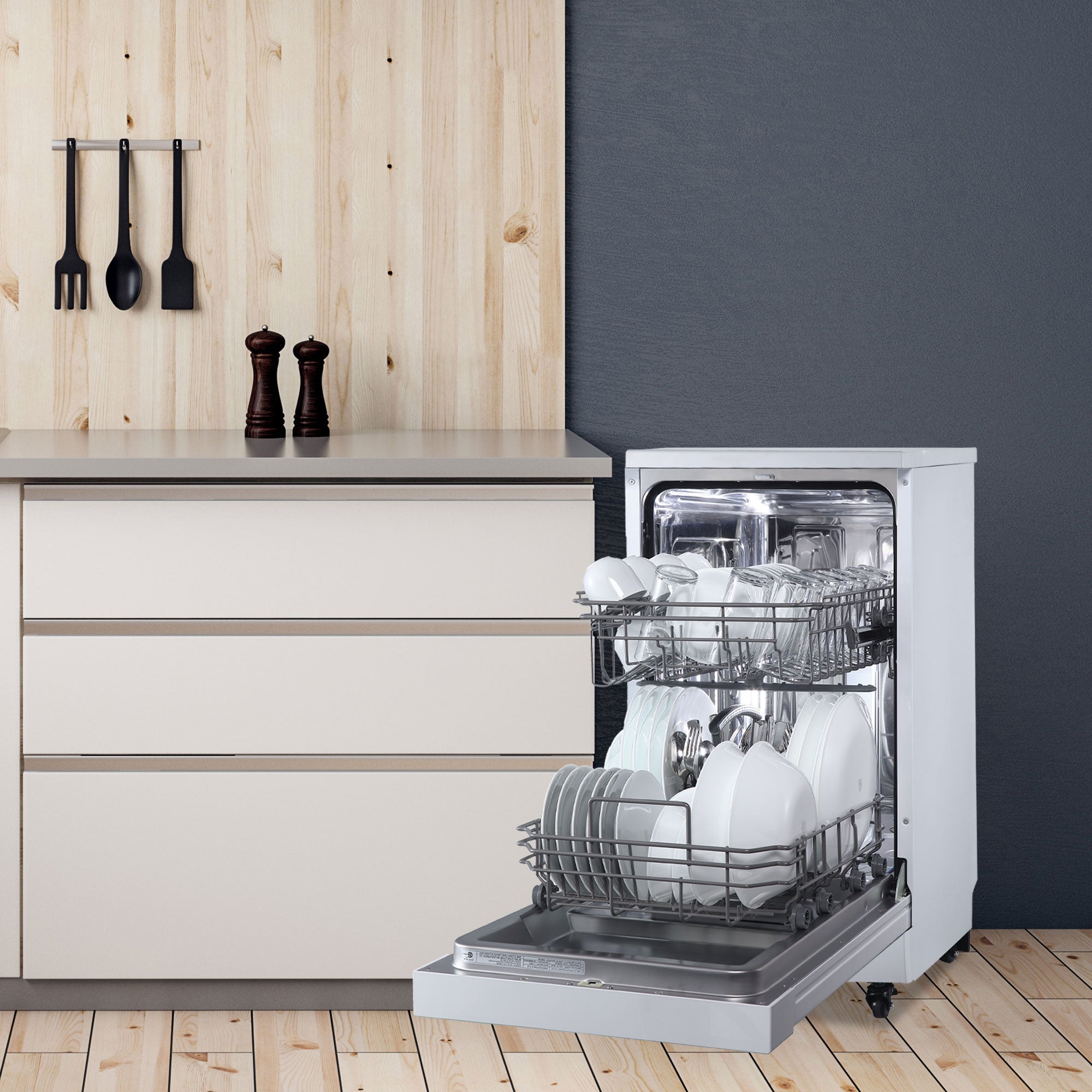 Danby 18 Inch 4 Wash Cycle Portable Dishwasher, Crisp White (For parts)