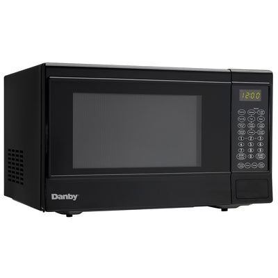 Danby 1,100W 1.4 Cubic Feet Convenient Sensor Cook Countertop Microwave (Used)