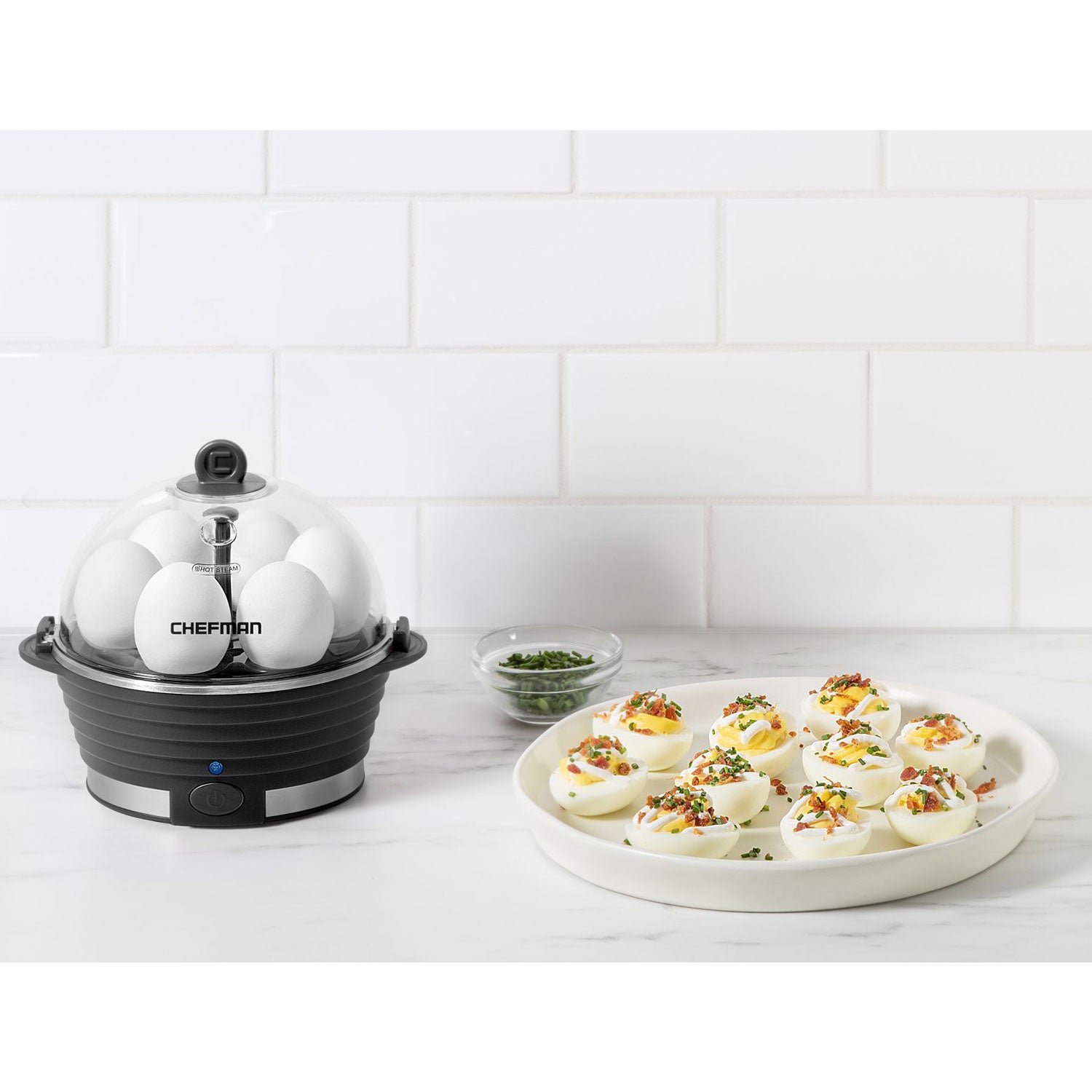 Chefman Everyday Plastic Electric 6 Egg Boiler Cooker with Built In Timer (Used)