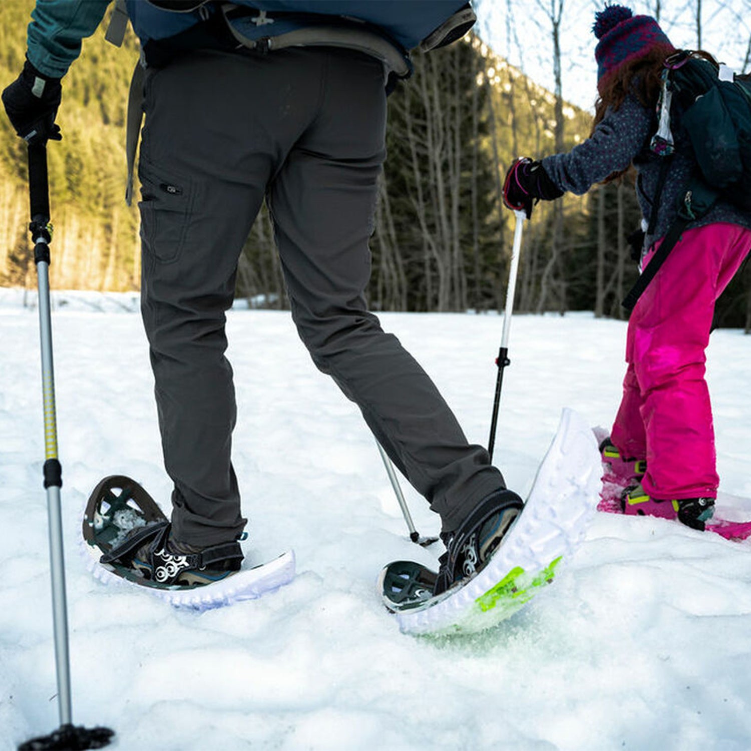 Crescent Moon Eva Foam Deck Recreational and Running Snowshoes for Adults, Red - VMInnovations