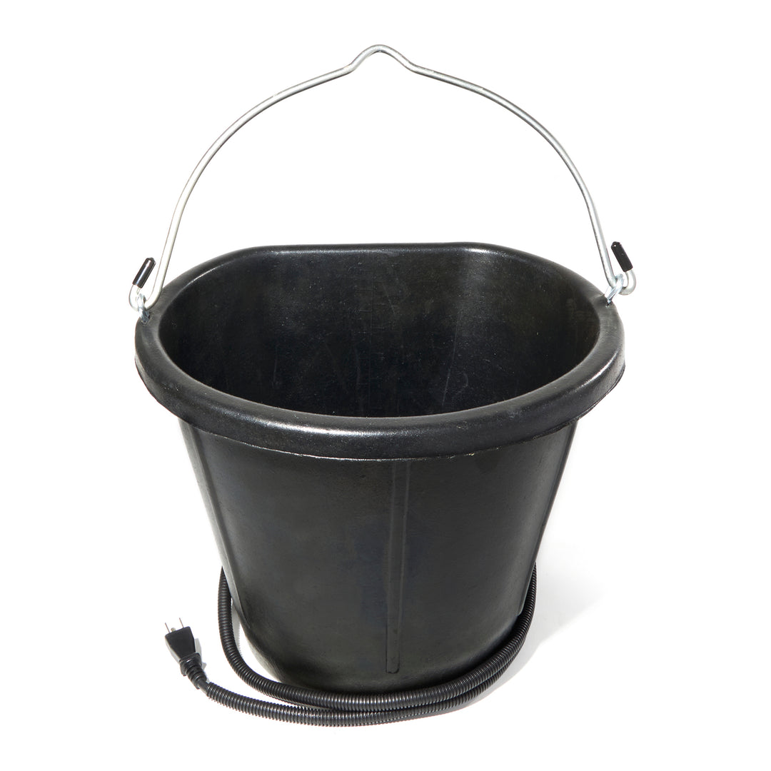 Farm Innovators 18Qt Rubber Flat Back Heated Bucket w/Guard, 90 Watt (Open Box)