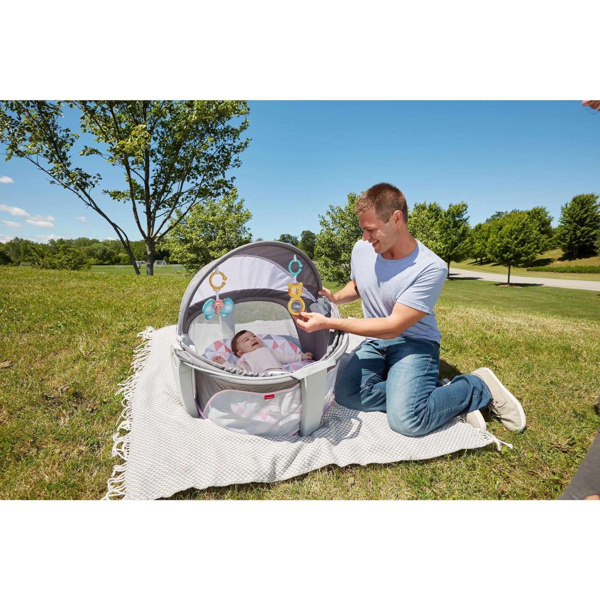 On the Go Portable Baby Beach Travel Dome with Sun Canopy, Gray (Used) - VMInnovations