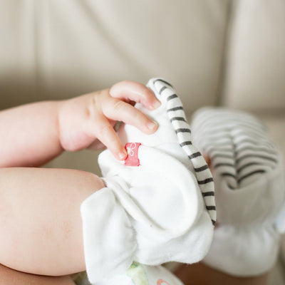 Goumikids Organic Stay On Baby Boots Infant Booties, 0-3M Gray Stripe (Open Box) - VMInnovations