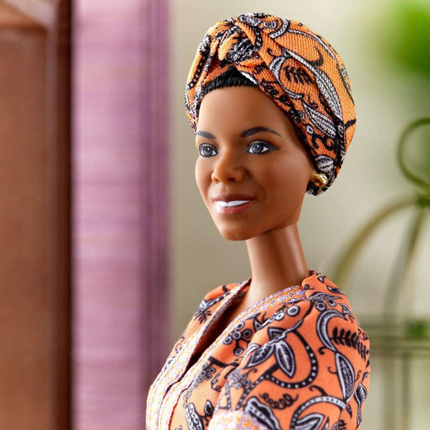 Barbie Inspiring Women Series Dr. Maya Angelou Collectible Articulated Doll