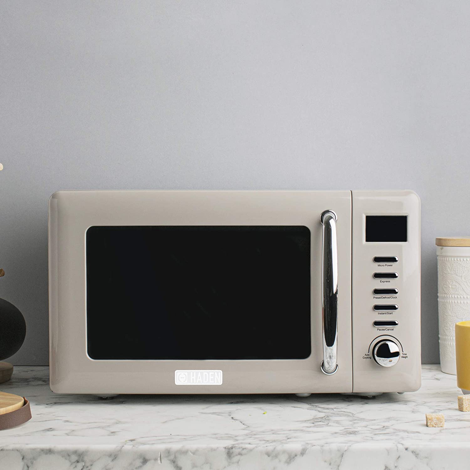 Haden Vintage Retro 0.7 Cu Ft 700W Countertop Microwave Oven, Putty (Open Box) - VMInnovations
