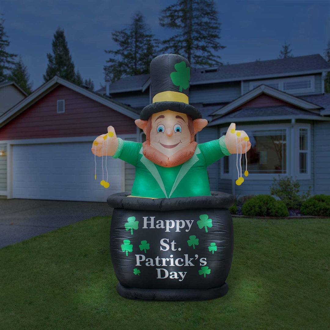 Holidayana 9' Tall Inflatable St Patricks Day Leprechaun Yard Decor (Open Box)