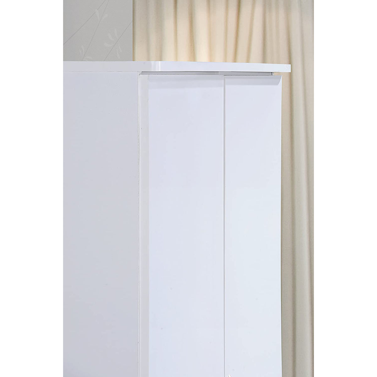 Hodedah HI29 6 Foot 2 Door 2 Drawer Wardrobe Armoire with Hanging Bar, White