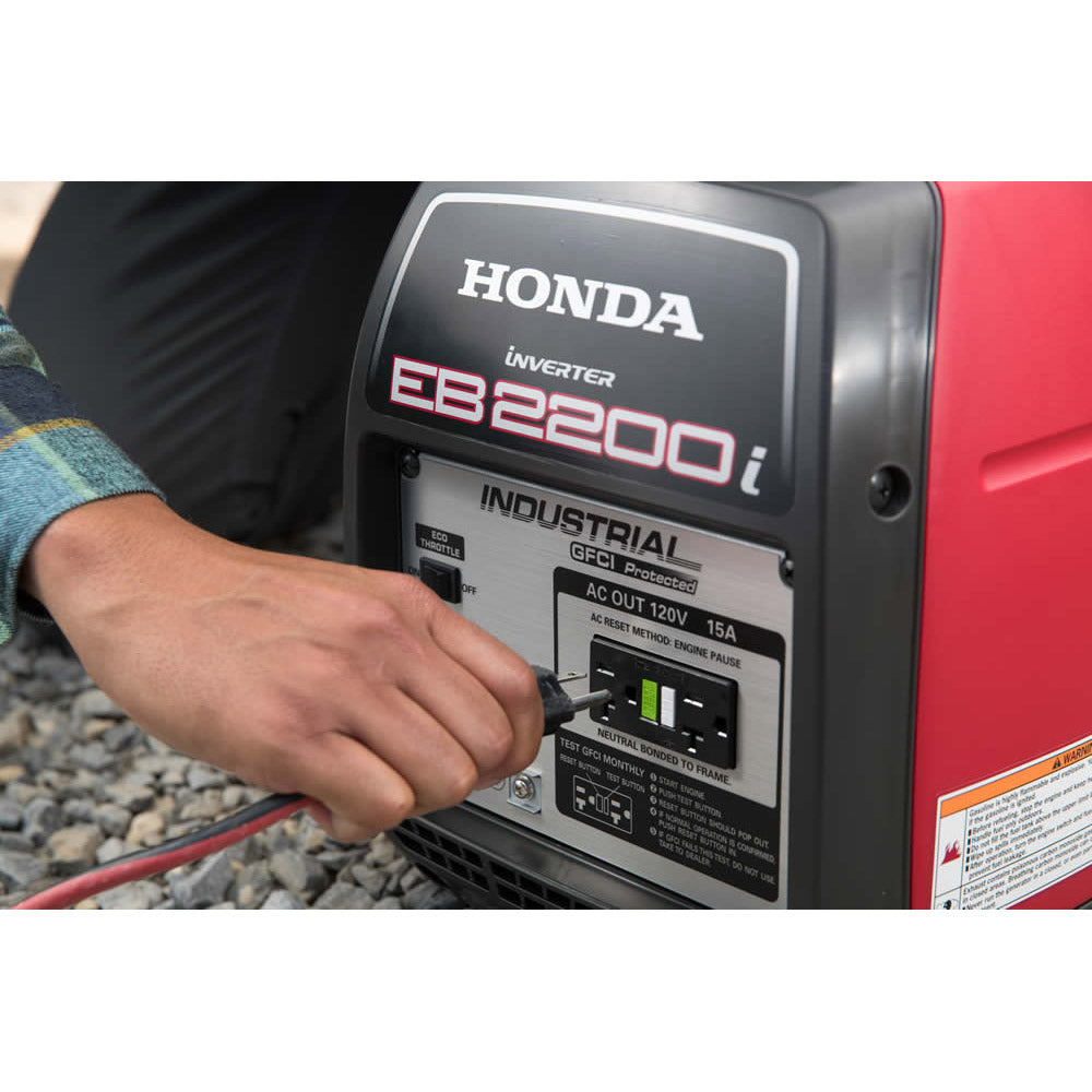 Honda 2200 Watt Camping Friendly Portable Inverter Generator (Open Box)