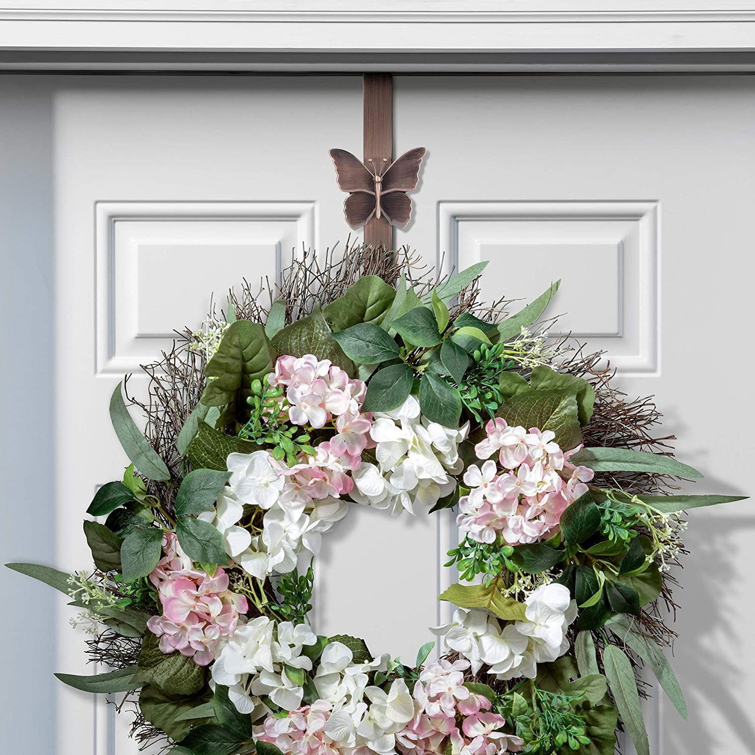 Haute Decor Adjustable Length Wreath Hanger with Reindeer Icon and More (Used)