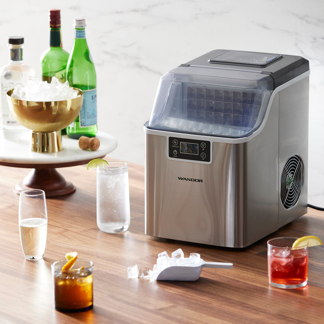 WANDOR 44 Pound 1 Gallon Countertop Self Cleaning Ice Maker w/ Ice Scoop (Used) - VMInnovations
