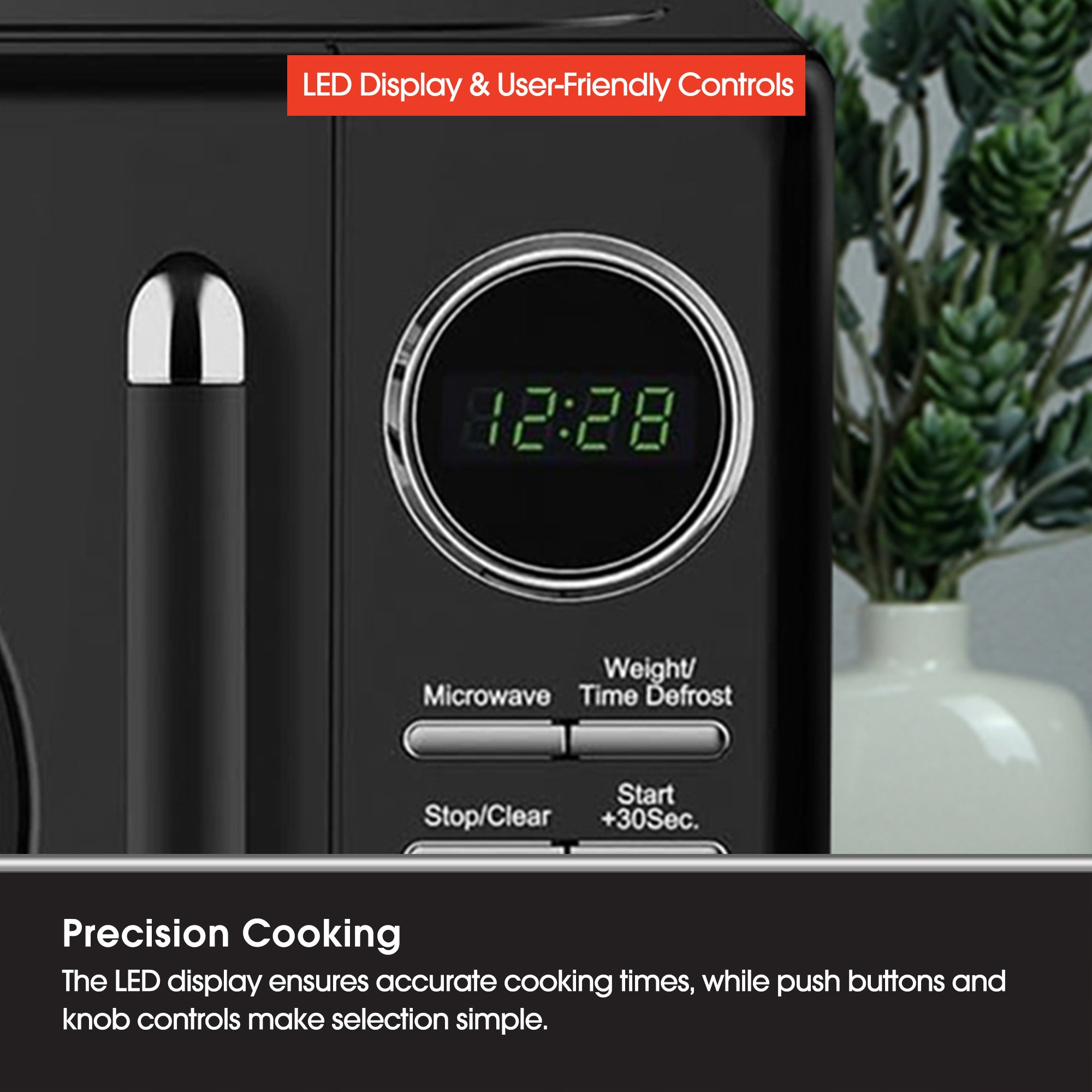 Magic Chef 0.7 Cubic Feet 700 Watt Classic Retro Microwave, Black (Damaged) - VMInnovations