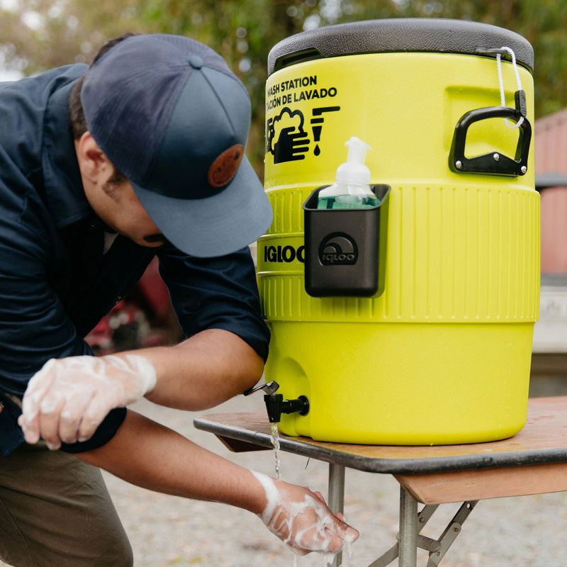 Igloo Portable 10 Gallon Camping Handwash Station Water Dispenser Jug w/ Spigot